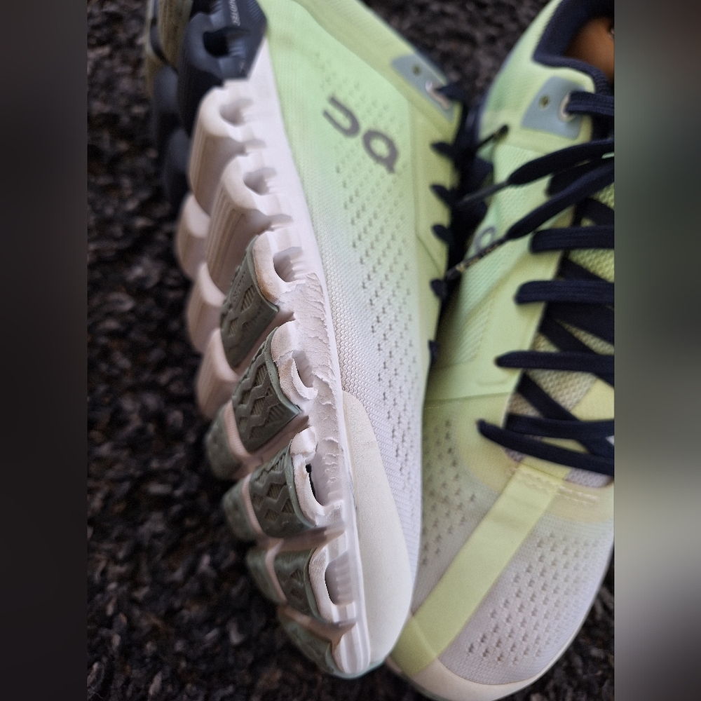 On Cloud Cloudflow 3 Running Shoes Woman Size 7 Meadow Green White**Pls Read** - Picture 5 of 16